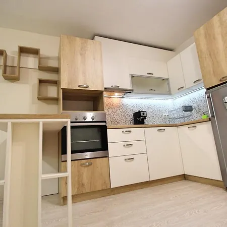 Apartment Апартамент За Гости 